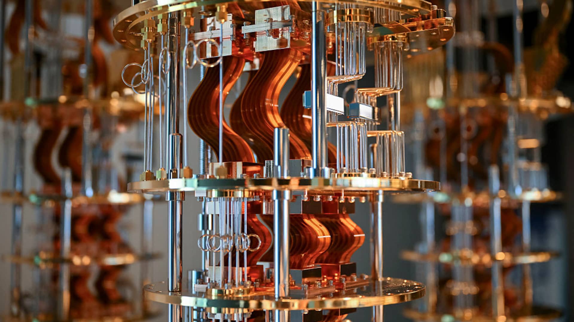 Quantum Stocks Soar as Trump Considers Investments in Firms Such as Intel and Rare Earth Enterprises – Mirror Brief